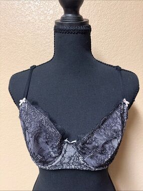 Victoria's Secret Black Lace Underwire Bra with Pink Bows